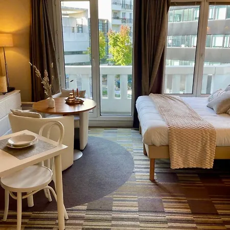 Paris Porte De Versailles Cosy Lodge 2 Appart Hotel Parking Wifi 4 Pers Issy-les-Moulineaux Buitenkant foto