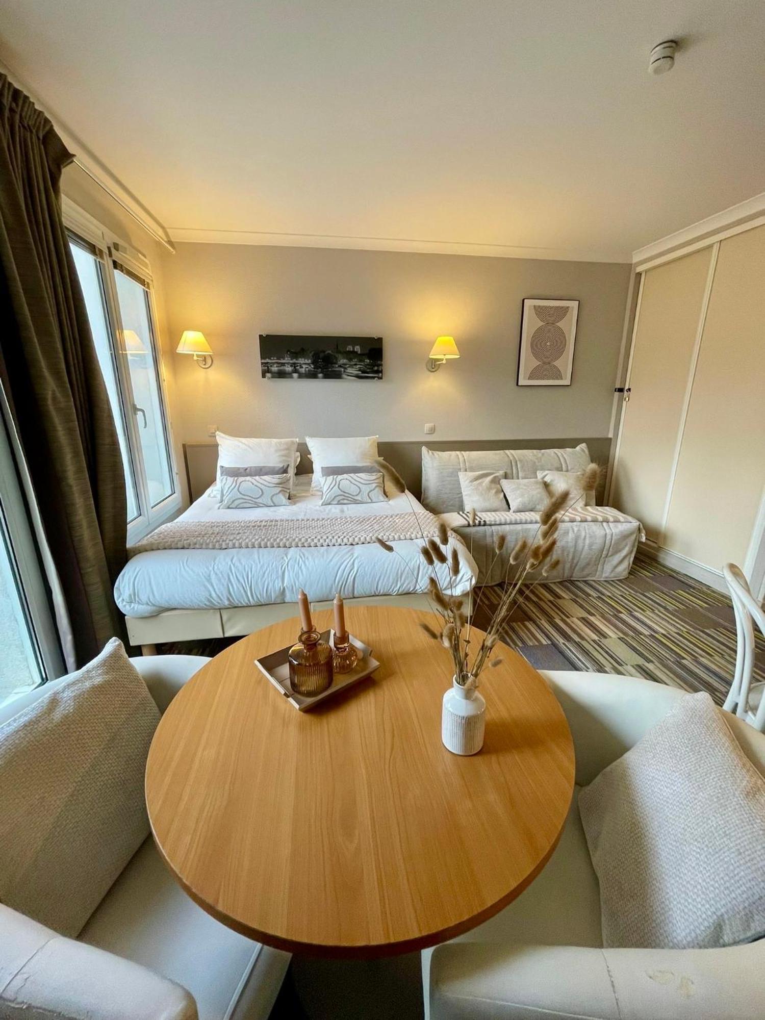 Apartment Paris Porte De Versailles Cosy 2 Parking Wifi 4 Pers *